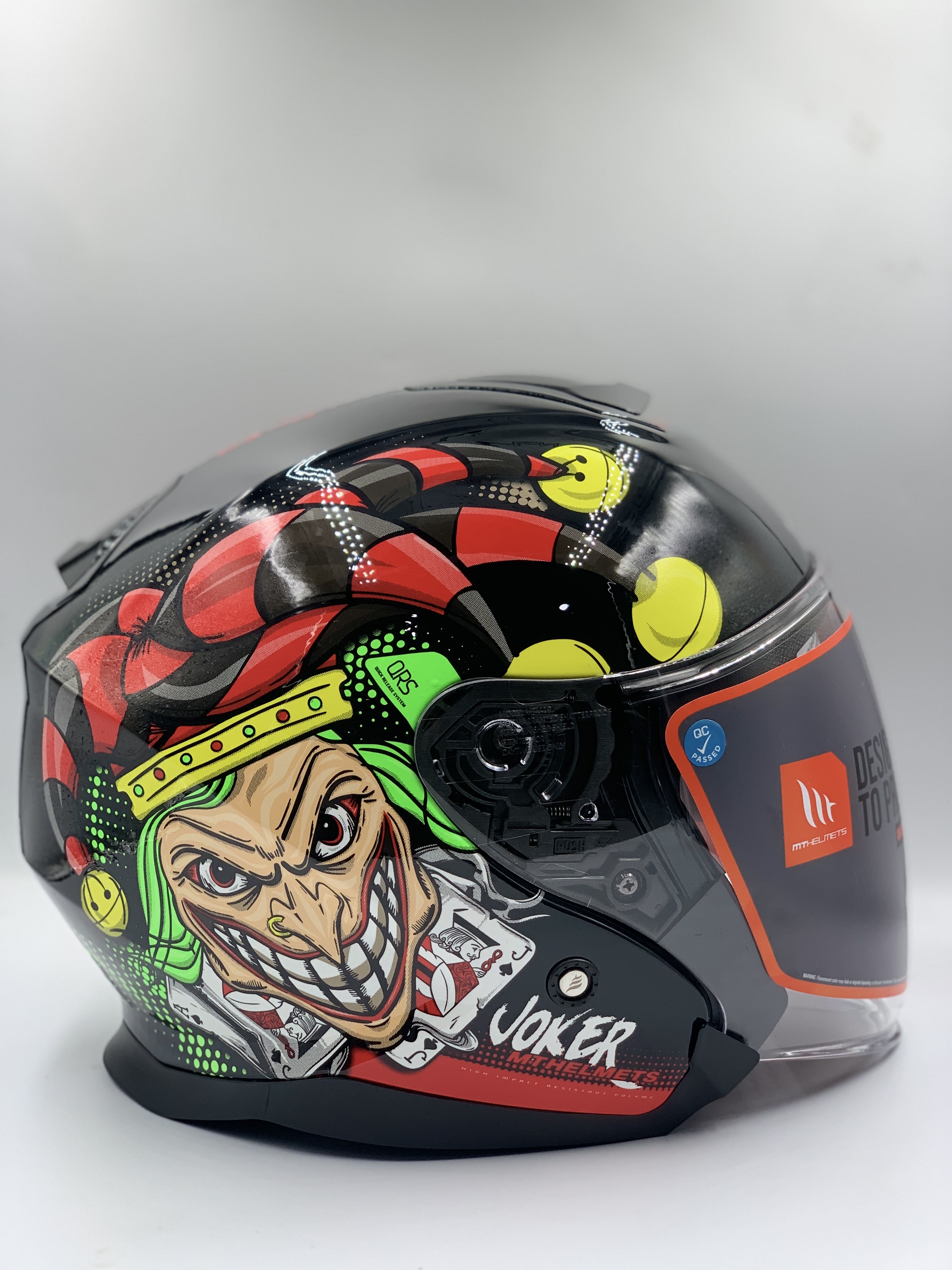 MT Helmet Thunder 3 SV Jet Joker A1 Gloss Black (ECE CERTIFIED)